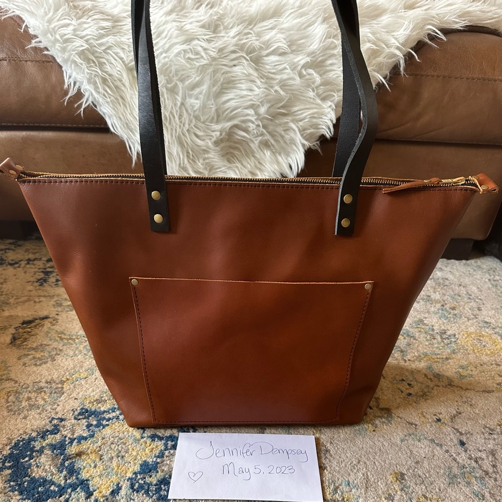 NEW 🦄 Portland Leather New Chestnut Large Zip Tote 🦄